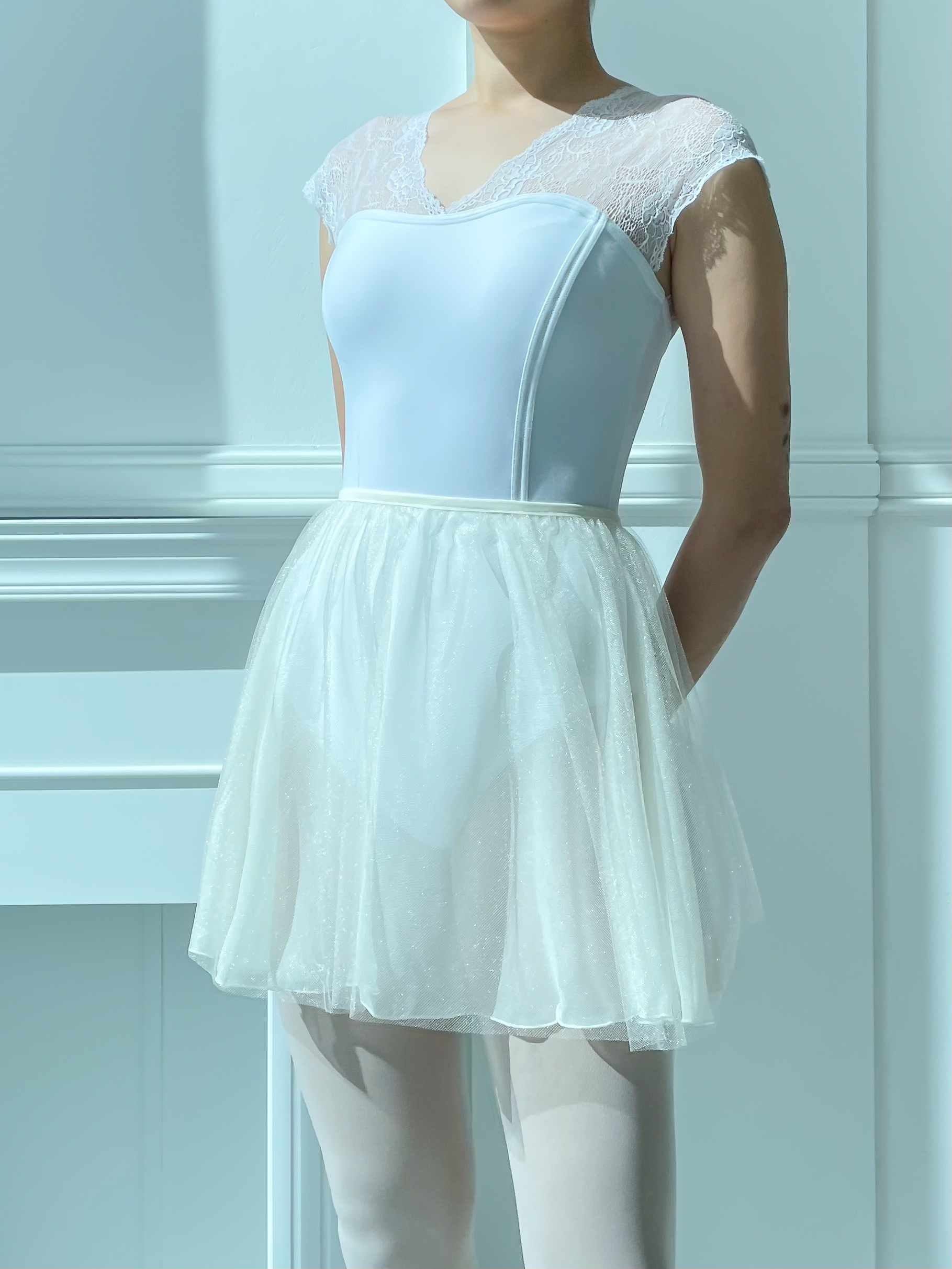 Laurel Skirt (Cream) l 로럴 스커트 크림 (reversible) 성인 발레 취미 발레복 : 다프네 로럴
