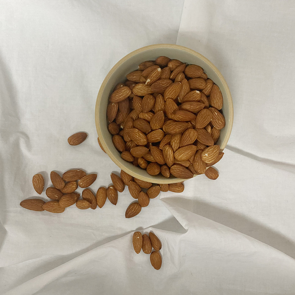 고소한 볶은 아몬드 1Kg : 나무랑 열매랑