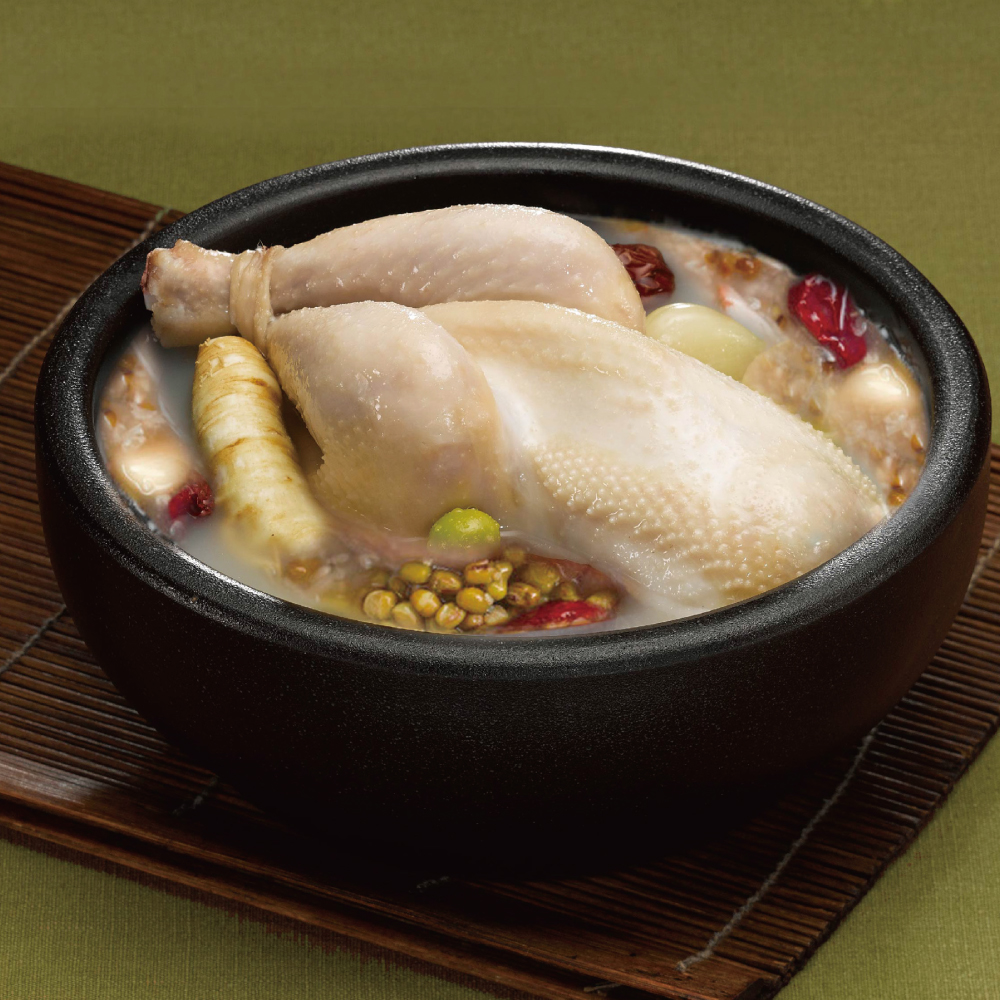 복날 보양식 녹두삼계탕