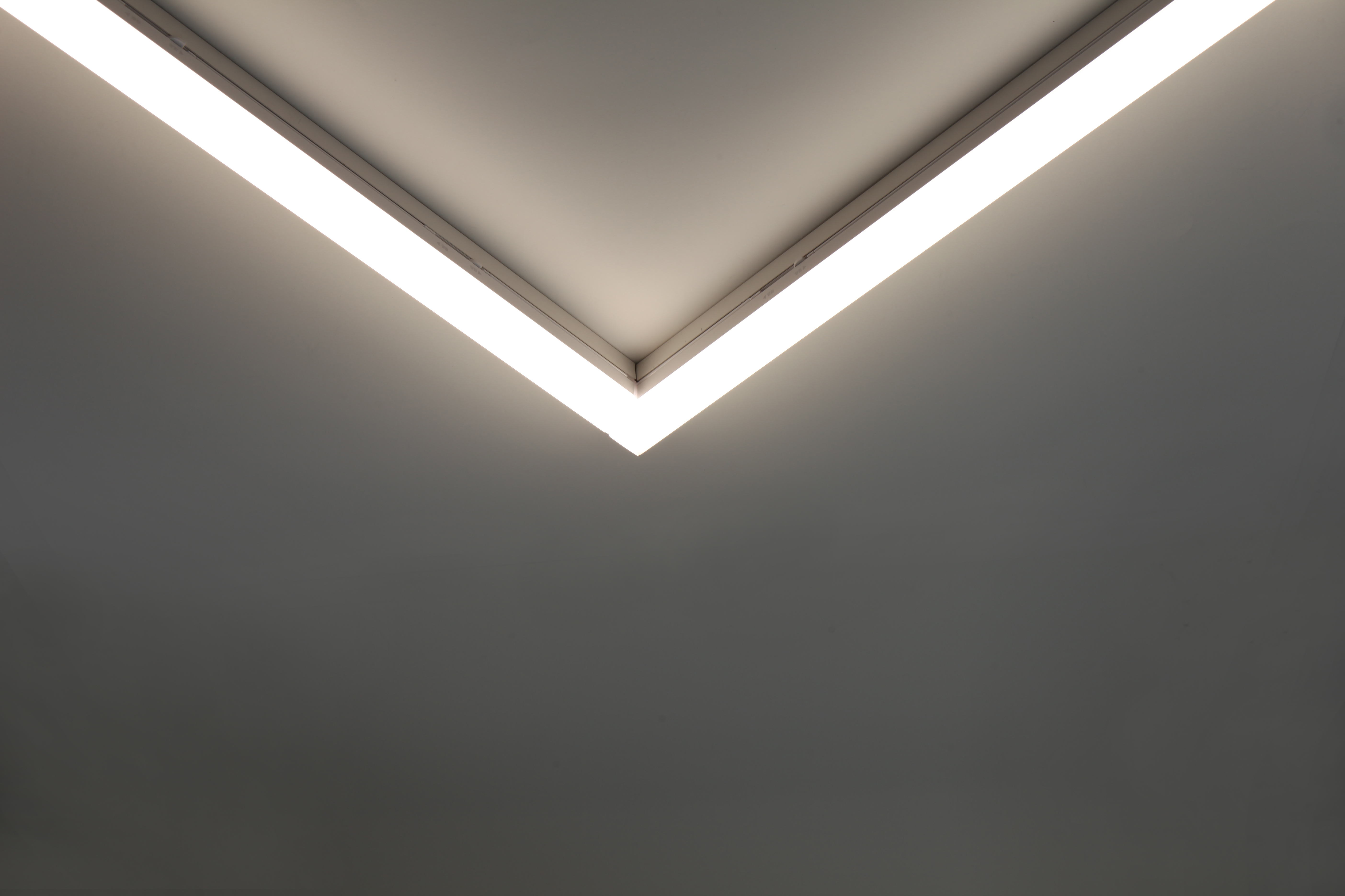 포커스 LED T7 라인조명 천장 레일등 600mm 20W 플리커프리 티타이 : 빛이나조명