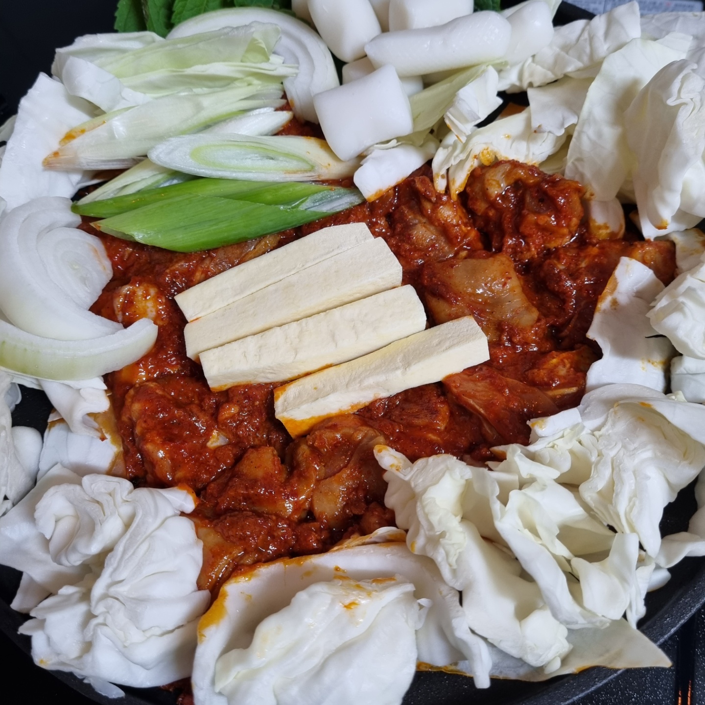 쿡의달인 김포 닭갈비맛집 호계당 춘천닭갈비 닭볶음 양념 전통 전국 택배 캠핑 음식 2인분 : 쿡의달인