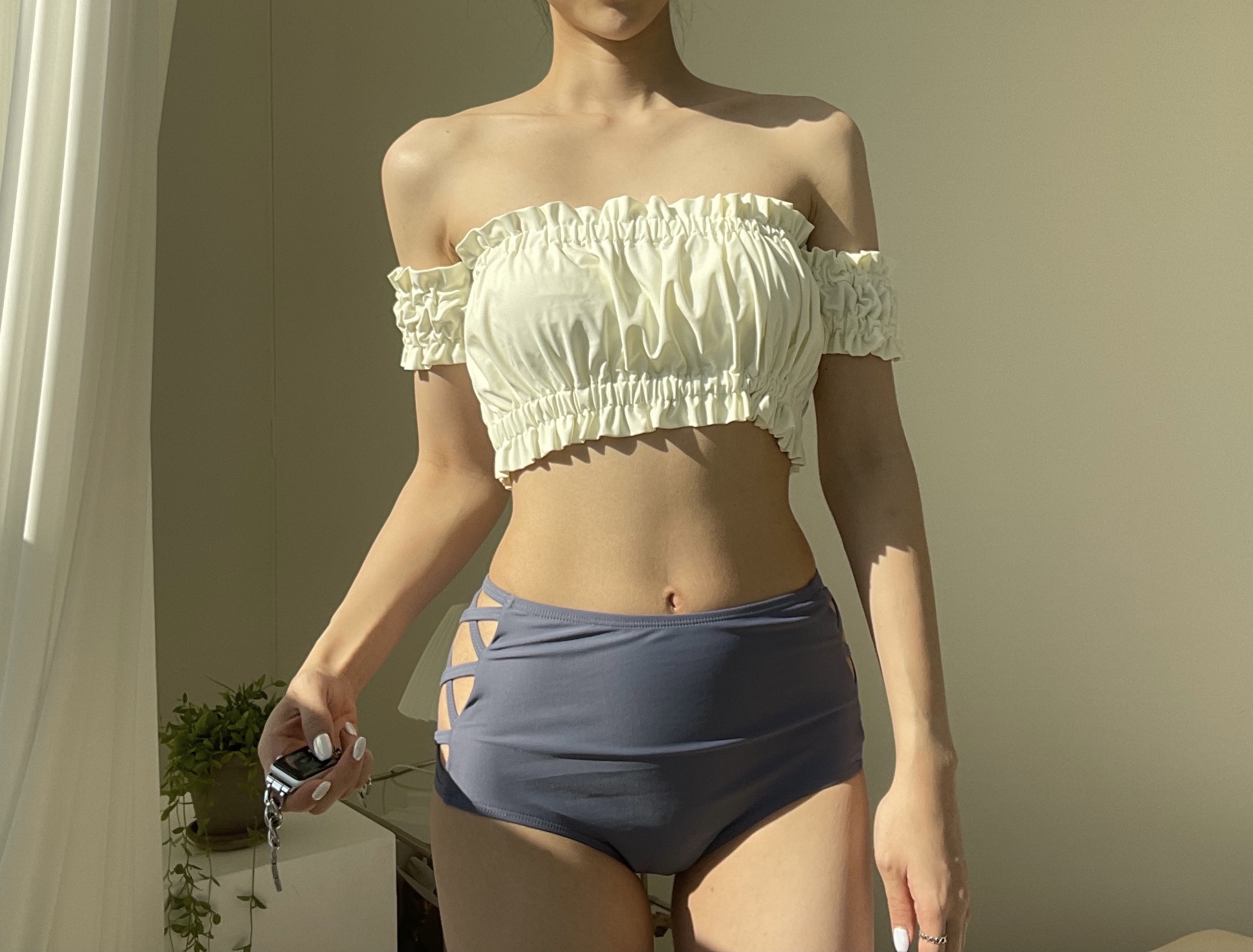 크리미 오프숄더 SET : 쥬폴 JEW POLE
