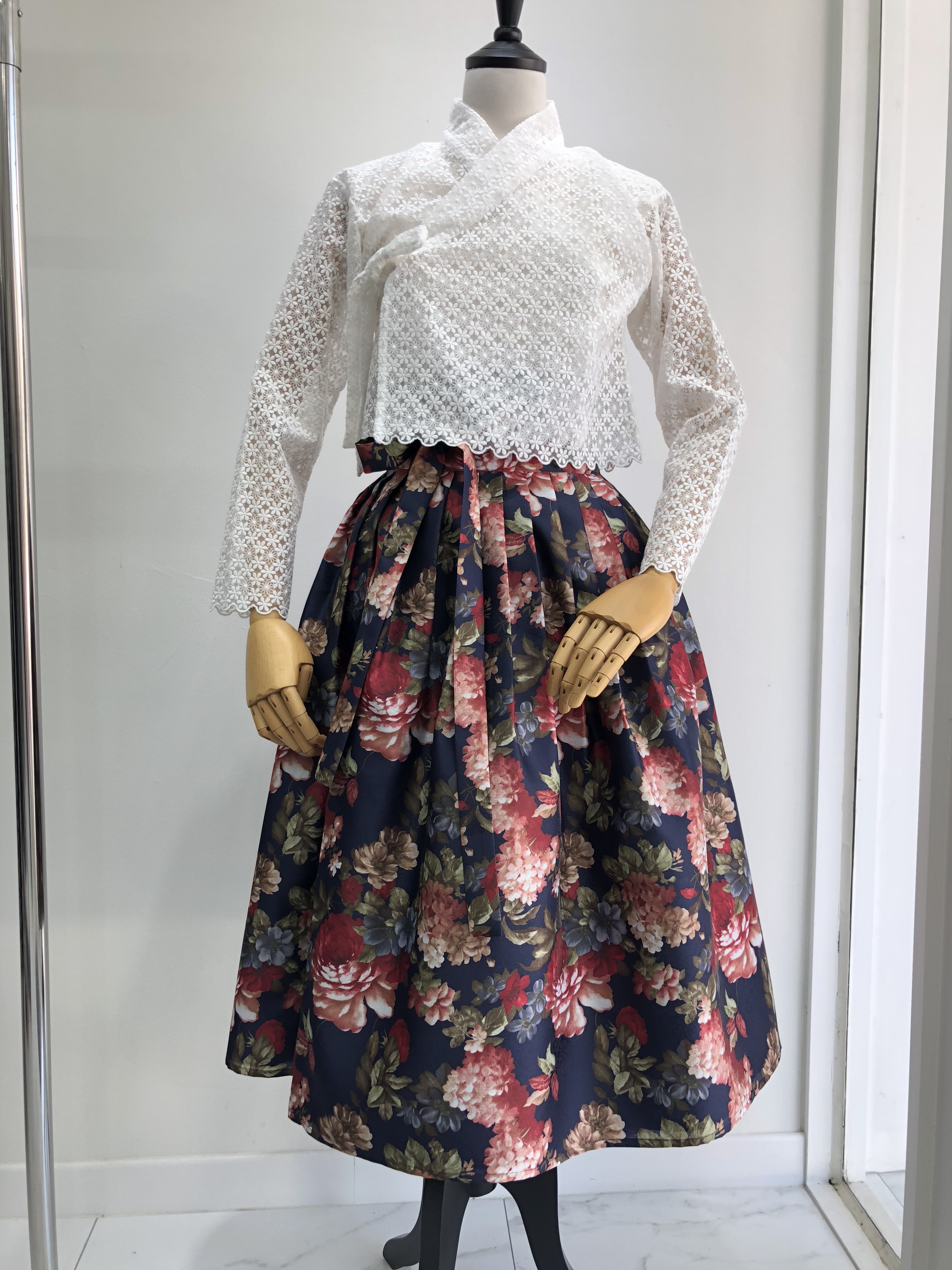 생활한복 꽃그루 허리치마 : 단미의 바늘꽃이야기