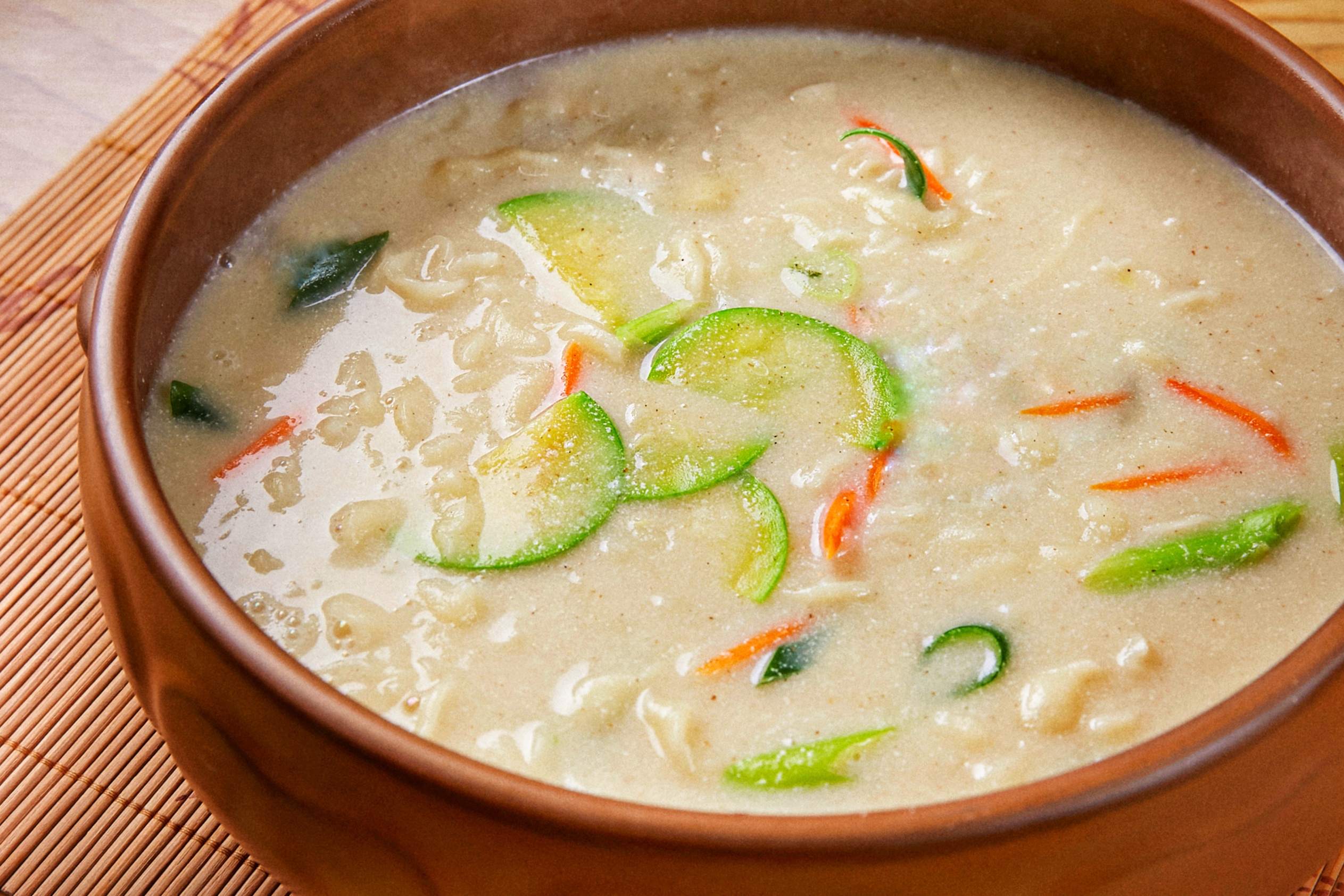 25년전통 칼국수맛집 예전칼국수 들깨칼국수 밀키트 캠핑음식 초간단 쉬운요리 : 예전칼국수