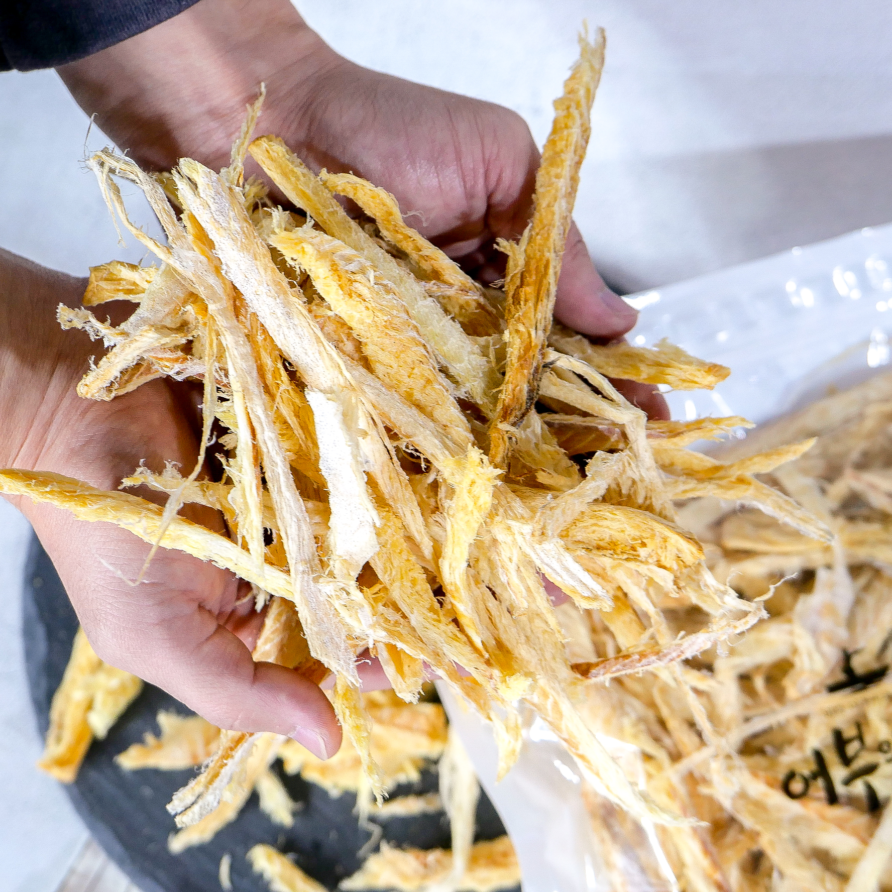 황태채 1kg 자연건조 황금빛 북어채 먹태 황태채무침 어부의 그물질 : 어부의그물질
