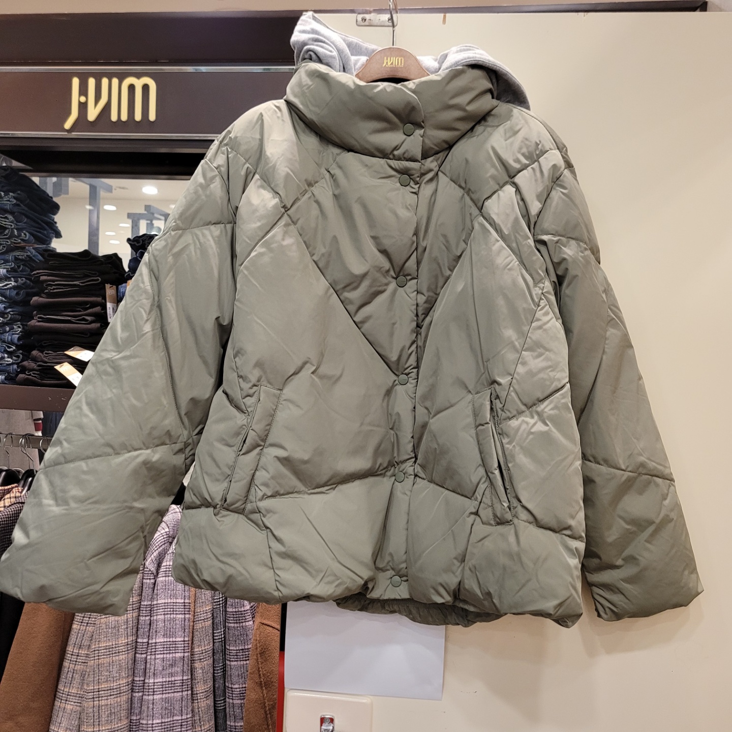 제이빔 니트후드 숏 볼륨다운 JVJD21T01 : NC엑스코점 제이빔