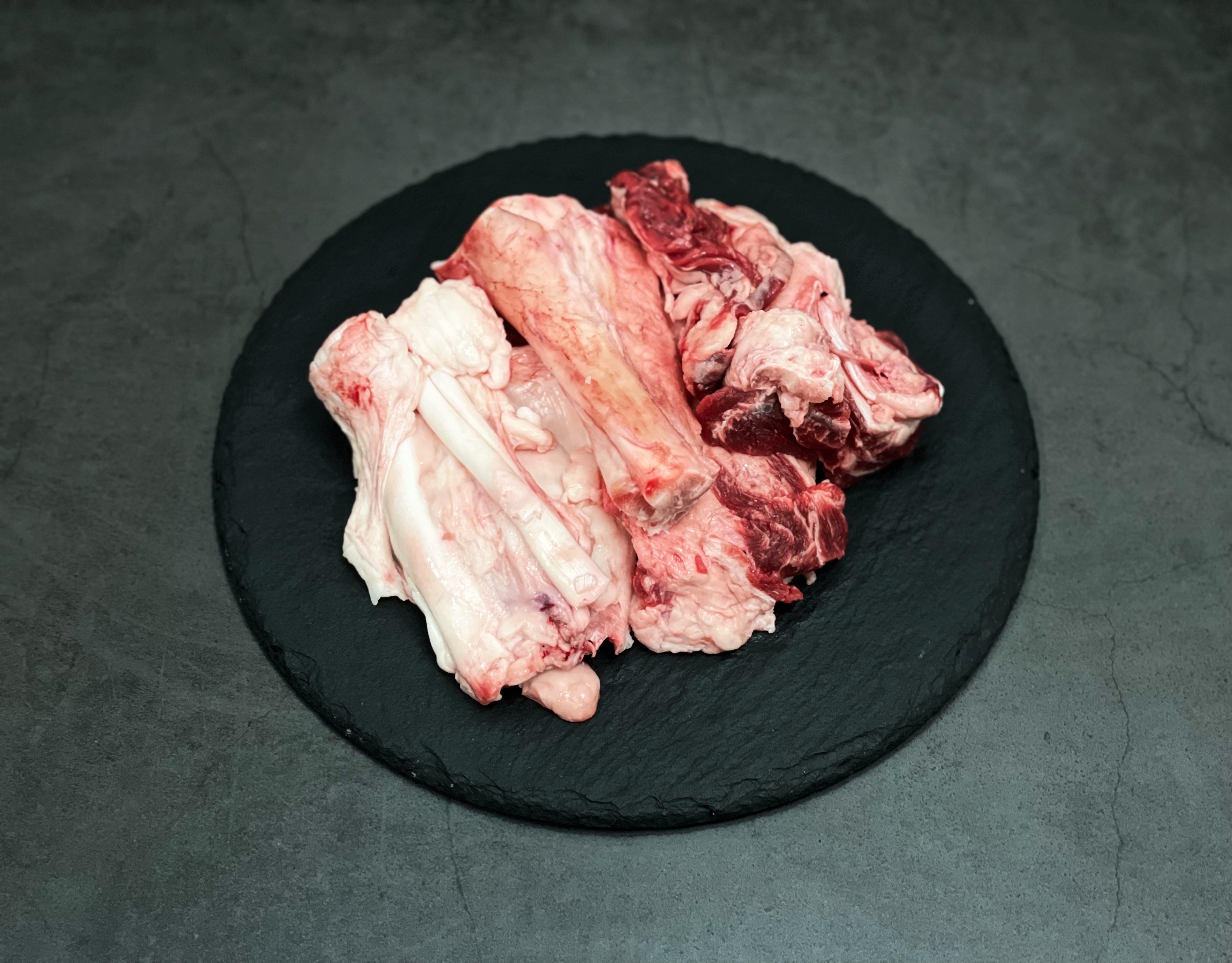 한우 고기스지 소부산물 소힘줄 도가니 스지 수육 보양식 1kg : 기운내소