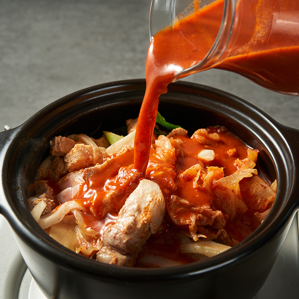 김치찌개 삼겹살묵은지 865g 2인분 밀키트 : 쿠킹박스 심쿡