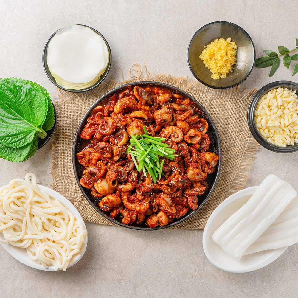 [차돌박힌쭈꾸미] 양념 쭈꾸미 볶음 2인 760g 매운맛 순한맛 밀키트 집들이 캠핑 음식 : 차돌박힌쭈꾸미 본점