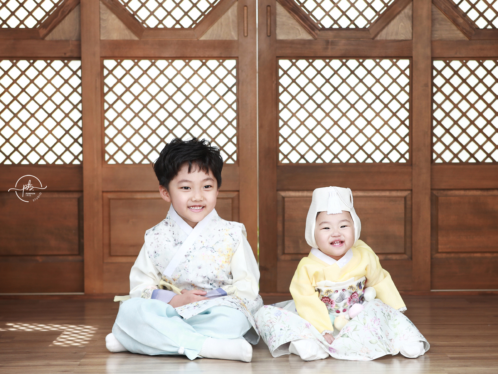 (돌남매/형제/자매 패키지) 부산돌사진 남매사진 주니어 호박나무스튜디오 : 호박나무스튜디오