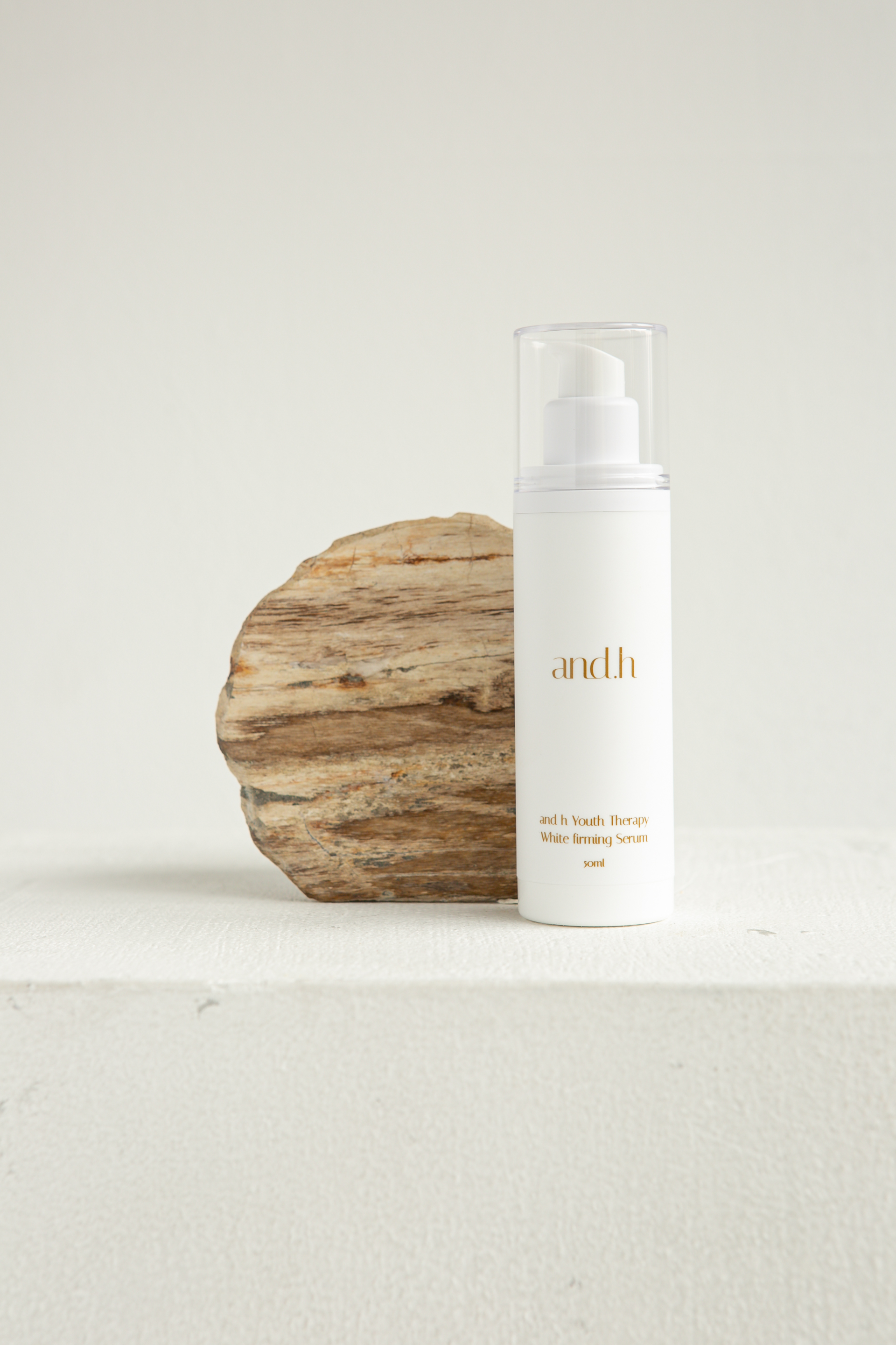 앤드에이치 유스테라피 화이트 퍼밍 세럼 50ml : 황금희에스테틱