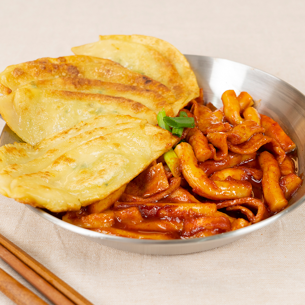 역전빨간어묵 전국맛집 대구납작만두+떡볶이 밀키트 2인분 : 민생상회