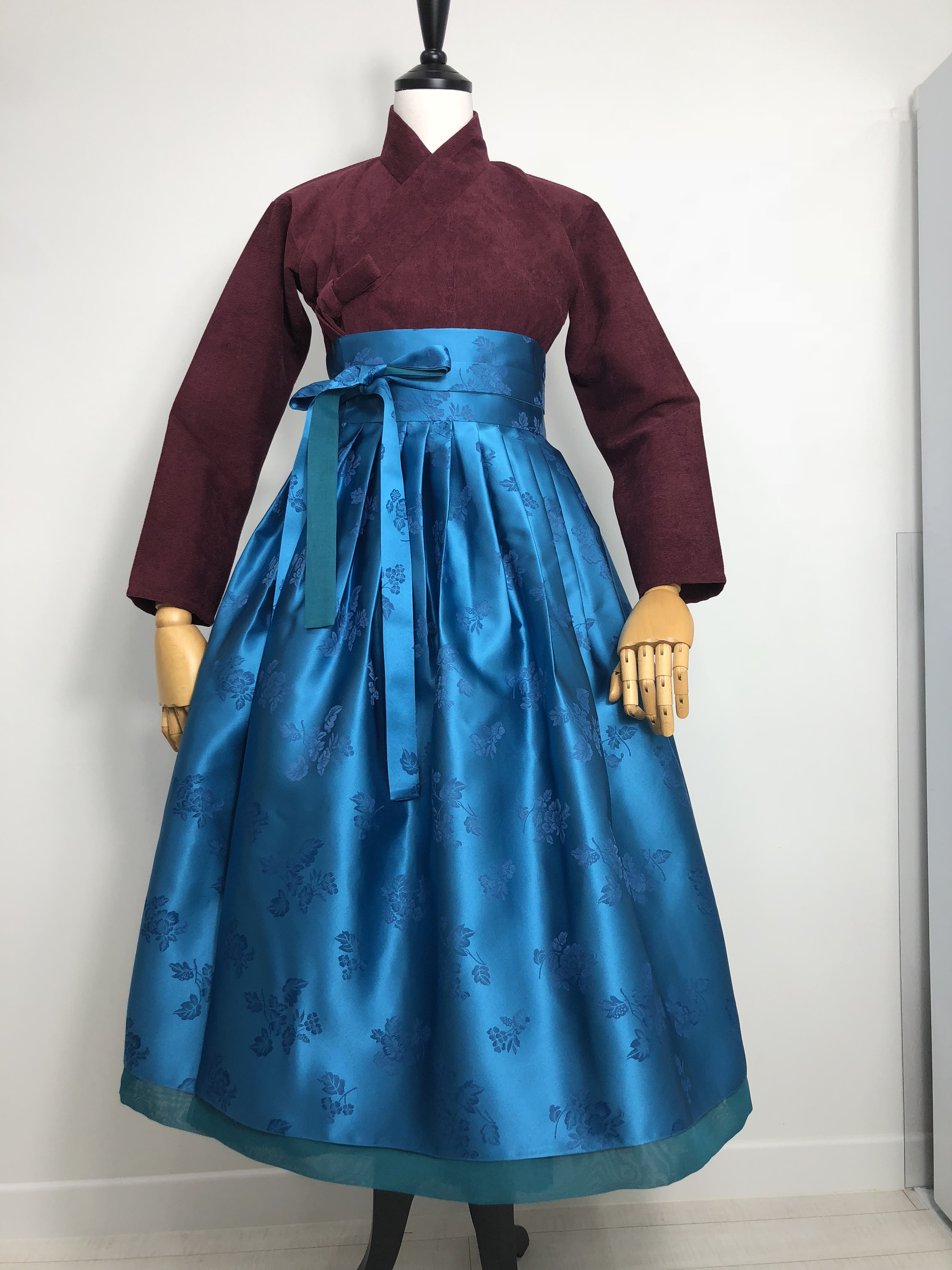 생활한복 모란 양단 블루 허리치마 : 단미의 바늘꽃이야기