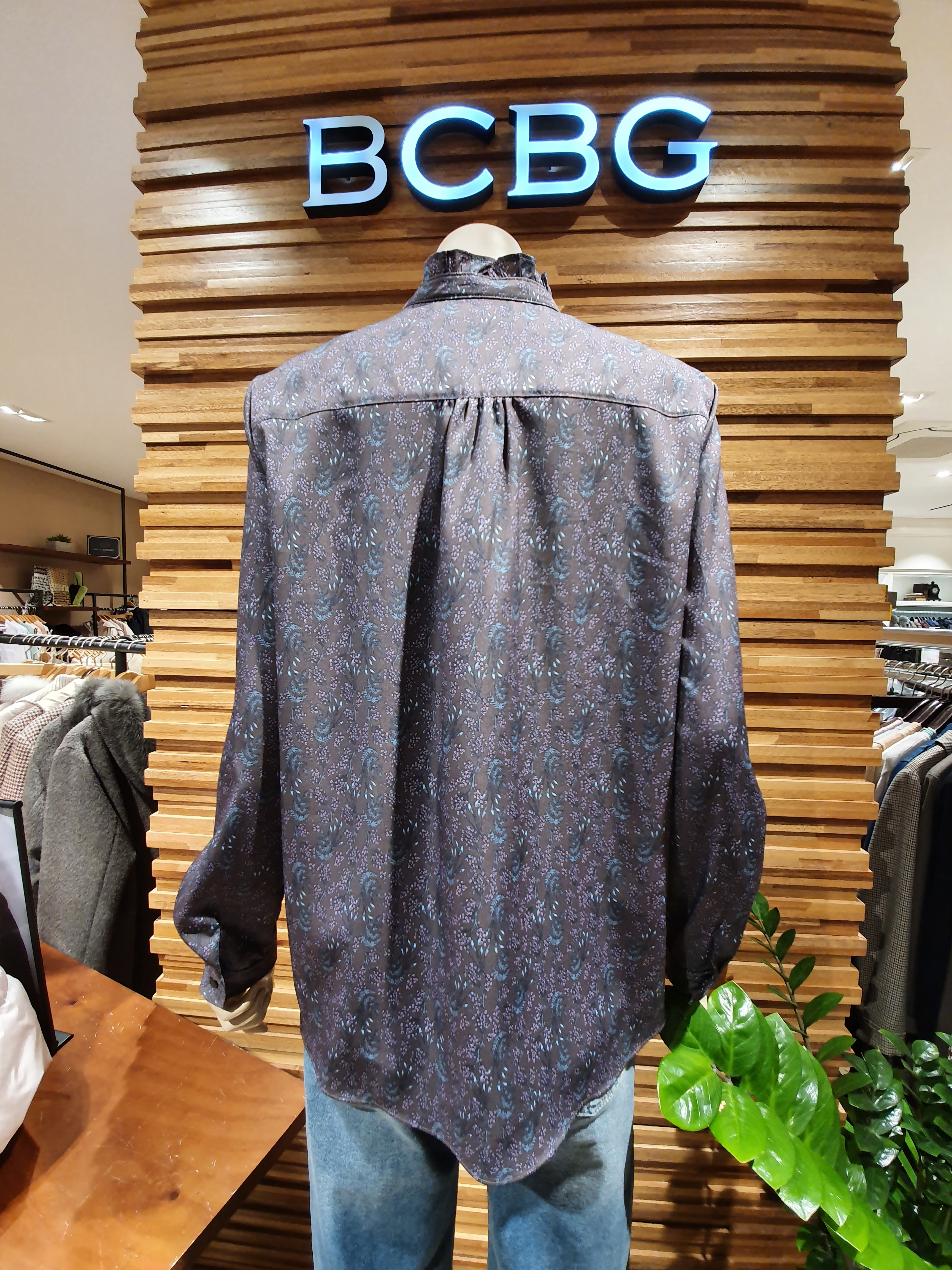 BCBG 프릴 패턴 블라우스(B1D9B406) : 가든 BCBG 올앤썬드리