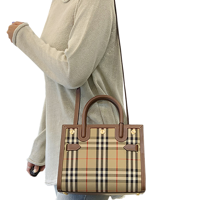 [논현 더팩토리](당일) [BURBERRY] 22SS 버버리 BABY TITLE 베이비 타이틀 체크 미니 토트백  베이지 (8025267 A7026) : 논현 더팩토리... 