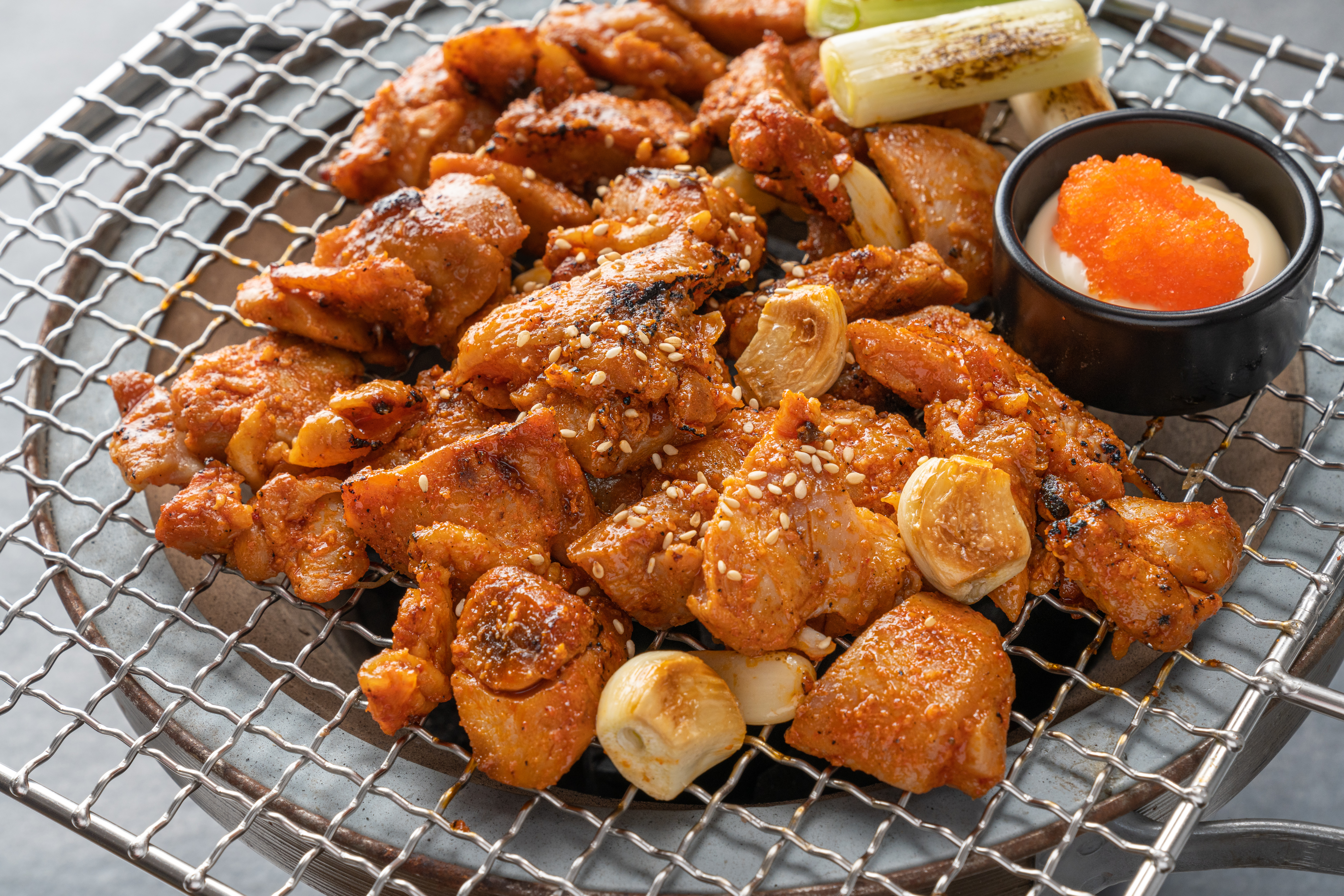숯불 이가네닭목살 매운맛 300G 무료배송 : 숯불남