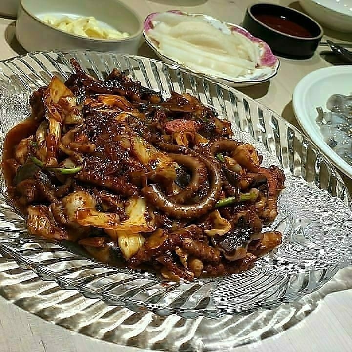국내산 뻘낙지 목포 신안 무안 세발낙지 (10마리) [원산지 : 국산 (전라남도)] : 뻘이랑 낙지랑