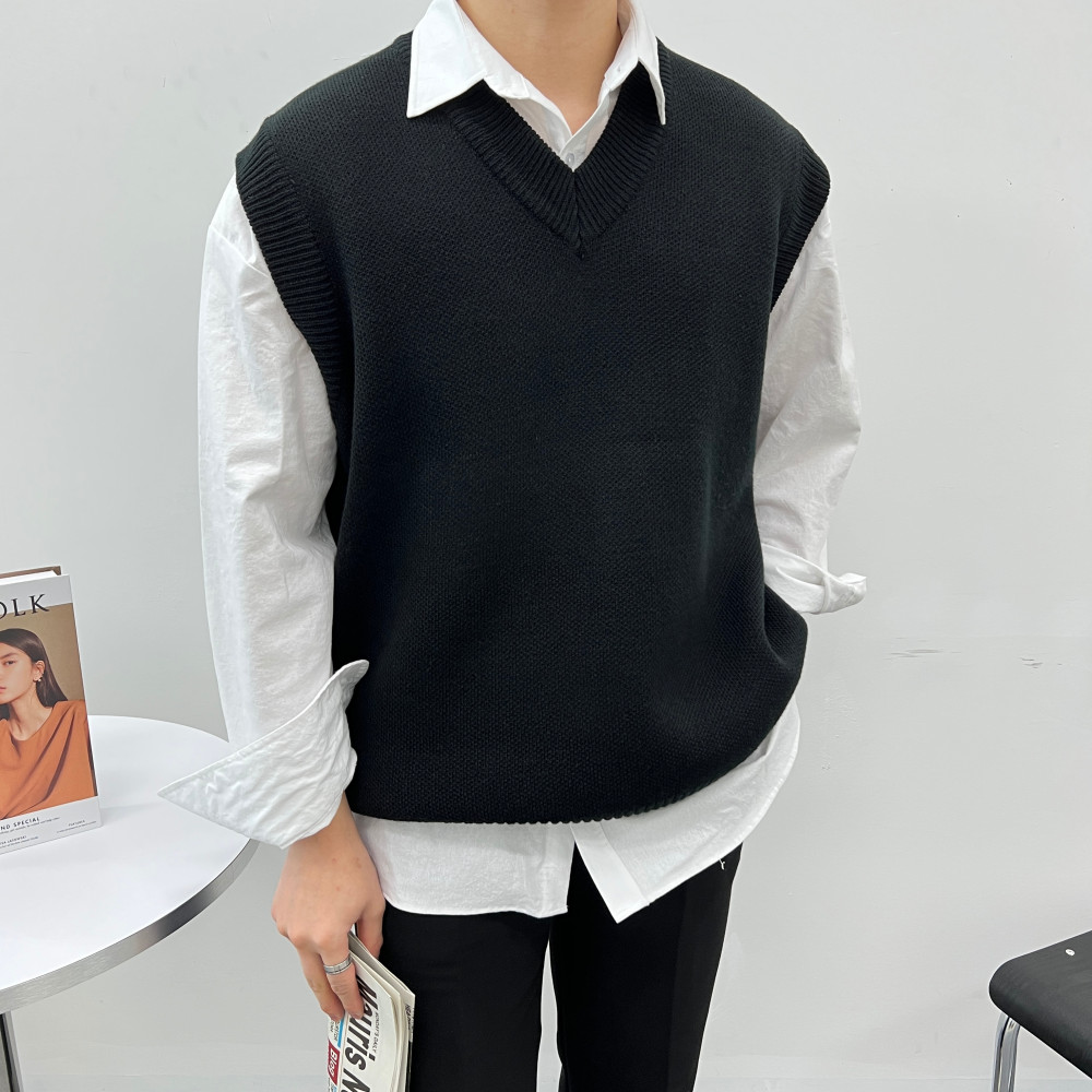 오버핏 브이넥 니트 베스트 조끼 : 입어줘