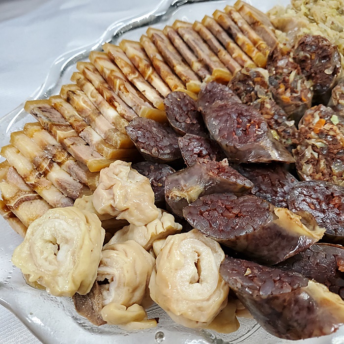 (도매) 돼지막창2kg 초벌손질막창 구이용 볶움용 캠핑요리 에어프라이어막창 : 훈푸드