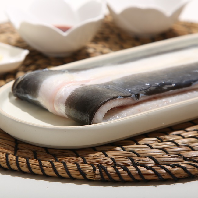 국내산 대물 자포니카장어 고창 풍천 민물장어 생장어1kg(손질 후 600g내외) : 고창 마켓