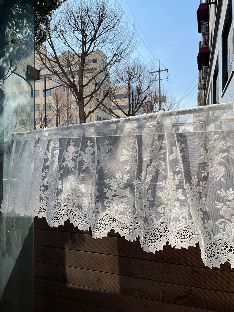 들꽃 자수 주방 바란스 카페창 커튼 : 마꼬꼬트