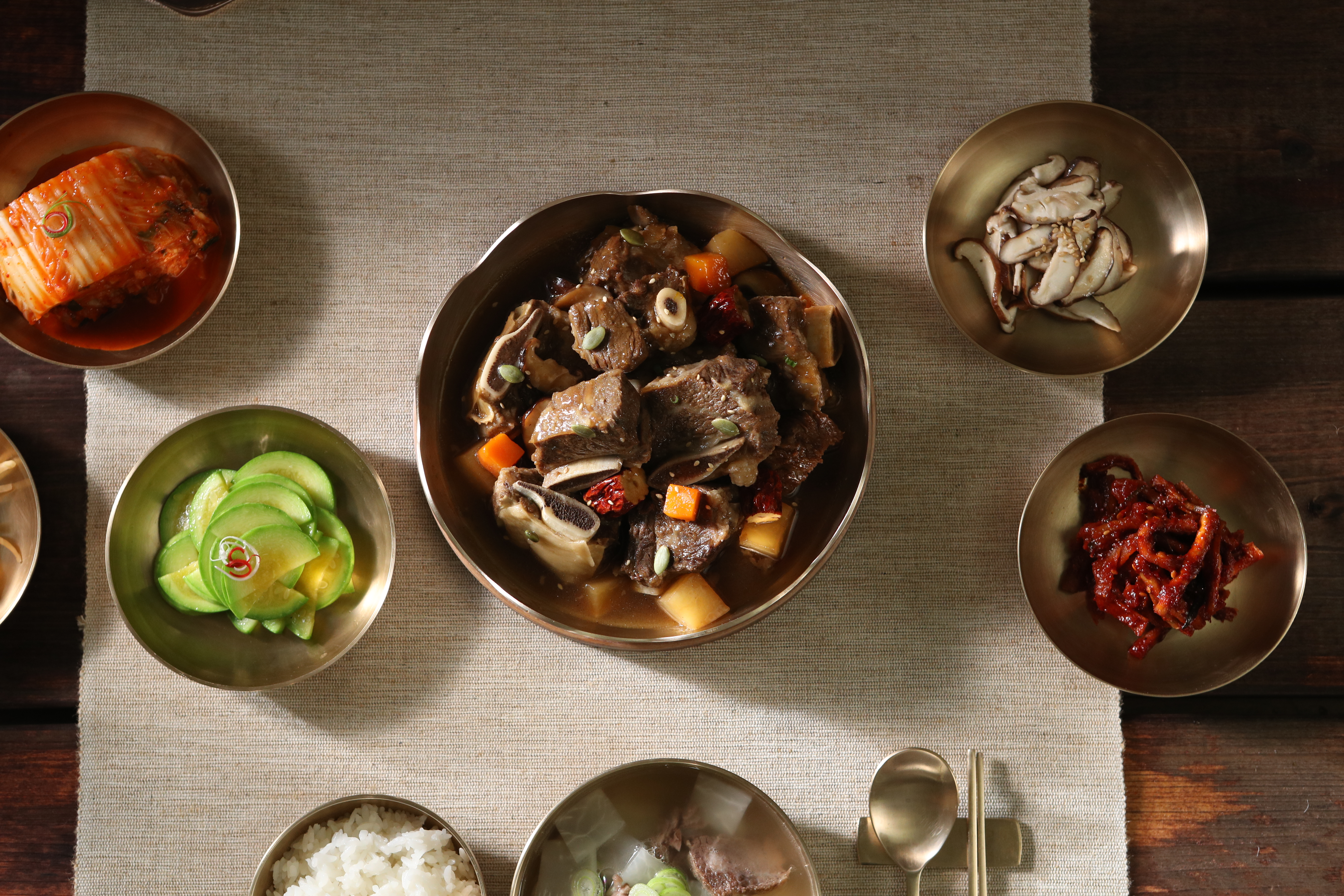 소노정 한우갈비찜 500g x 8팩 : 순수사골