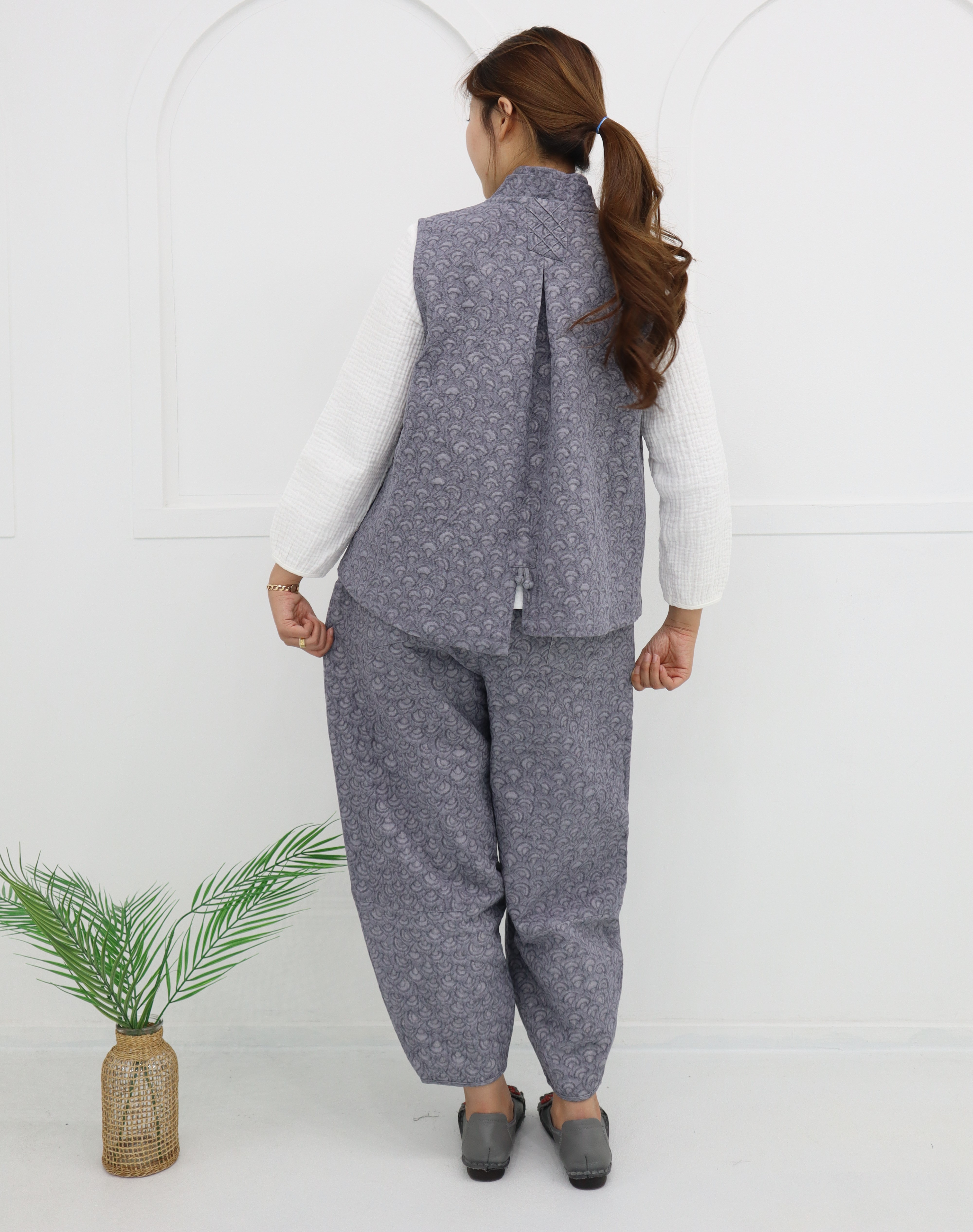 자갸드단추조끼바지 여자절복조끼 여성개량한복 생활한복 법복한벌세트 3가지색상 : 고소은 우리옷