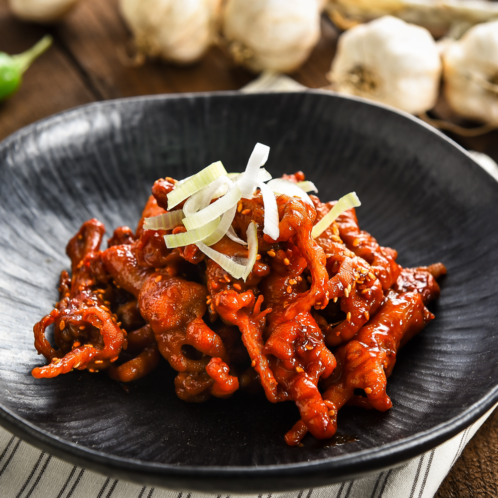 추억소환 연구소 그때 그 닭발(뼈) 300g 술안주 불닭발 숯불닭발 닭발볶음 매운닭발 간편 직화구이 : 미각몰