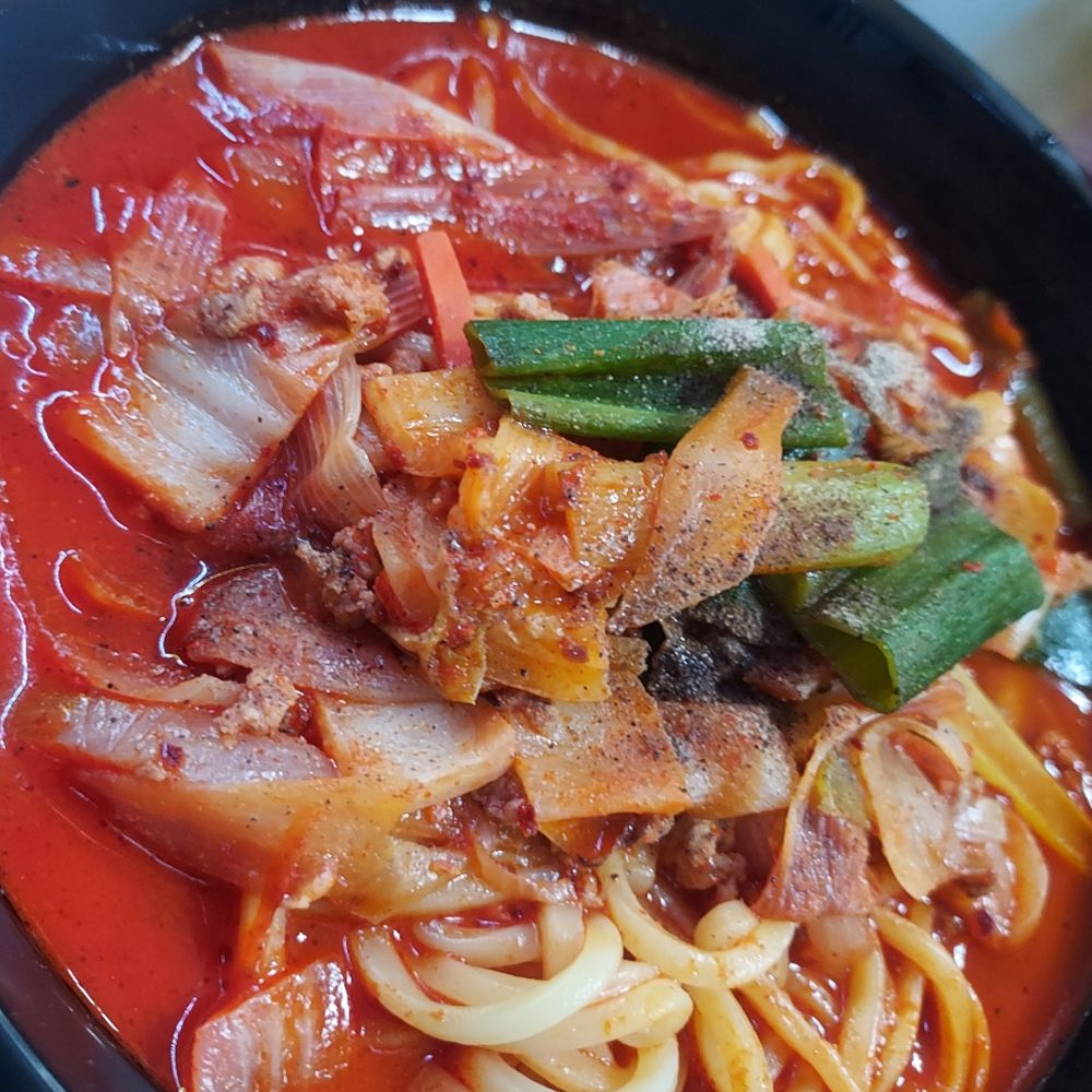 대박짬뽕 / 8분조리 / 약 1050g / 밀키트 / 캠핑요리 : MGcompany