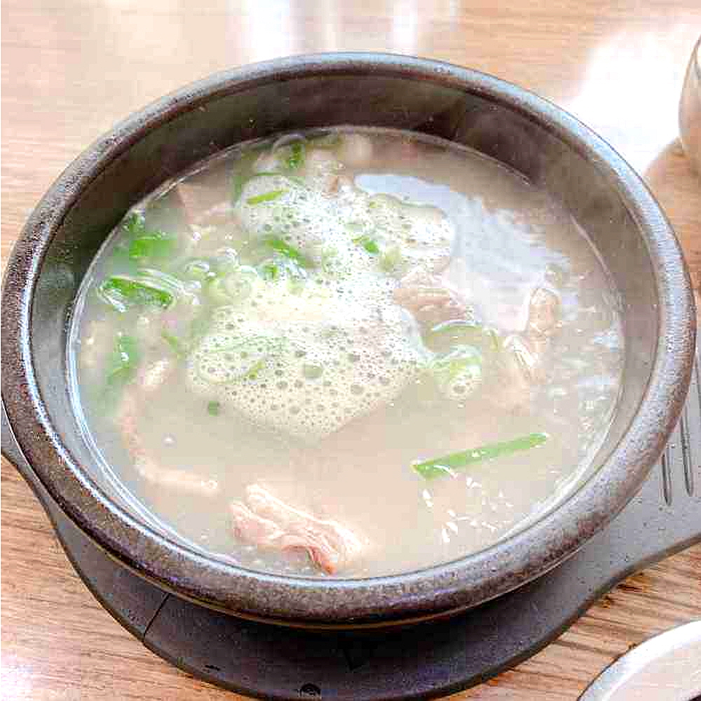 (배터짐) 한우 내장 채끝 스지1kg 수구레 도가니 우족 사골 사태 양지 꼬리 갈비 잡뼈 : 배터짐