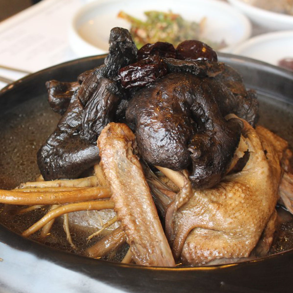 [청와정] 청와탕_능이한방오리백숙 : 청와정