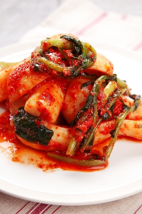 빛채울 국산 총각김치 2kg : 어사김치
