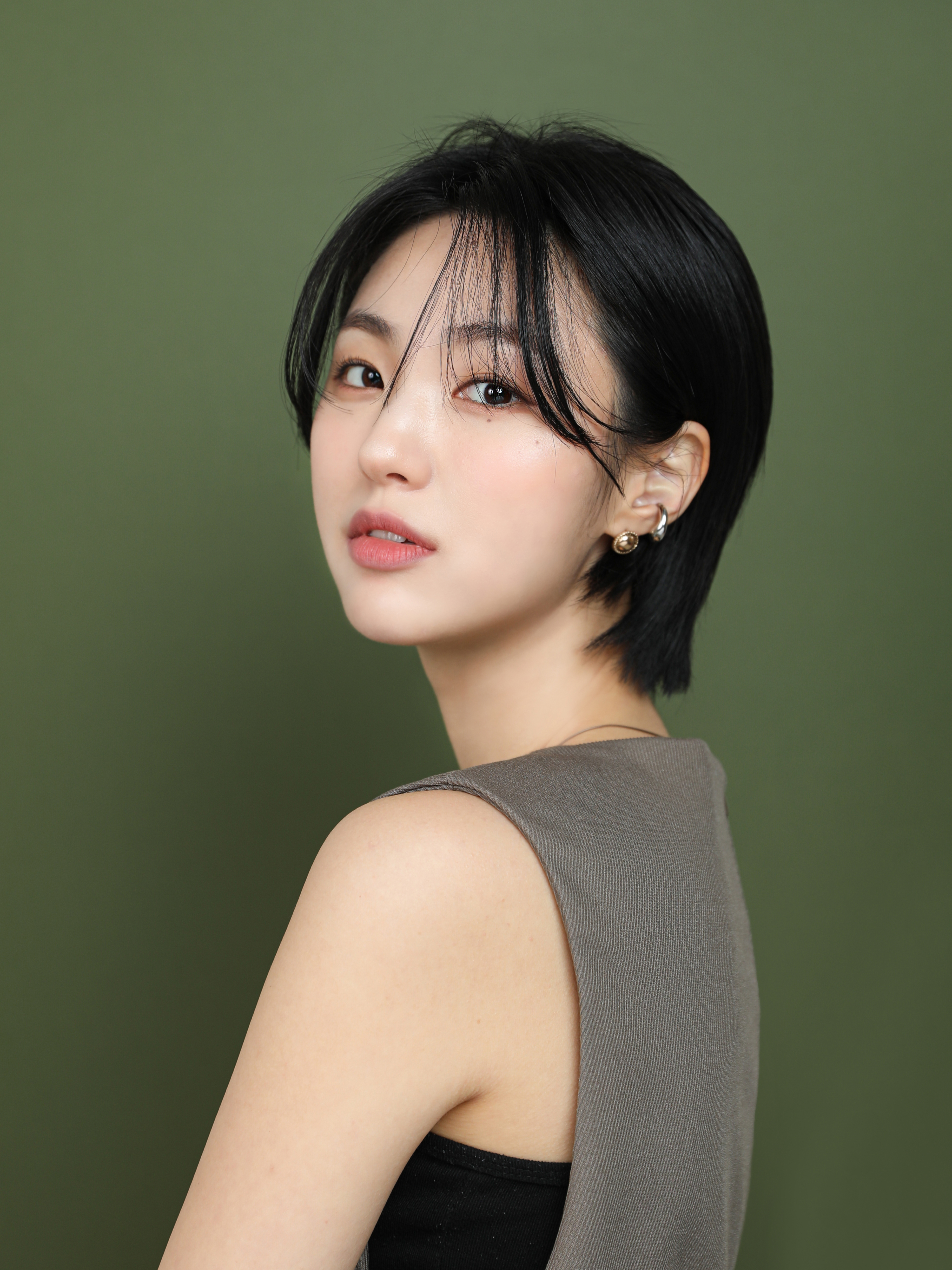 잠실 송파 컬러 증명사진 프로필 사진 스튜디오 : 수현스튜디오