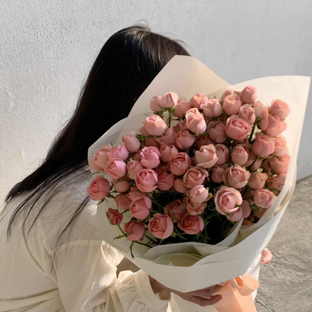 생화 프로포즈꽃다발 자나 장미 100송이 50송이 대형 꽃다발 꽃배달 : 플라워라 근조화환 축하화환