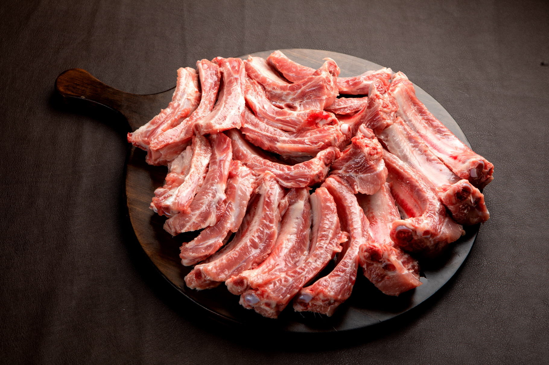 한돈 돼지등갈비 1kg 국내산 냉장 쪽갈비 등갈비 근막제거 : 30년전통한우암소 삼부축산