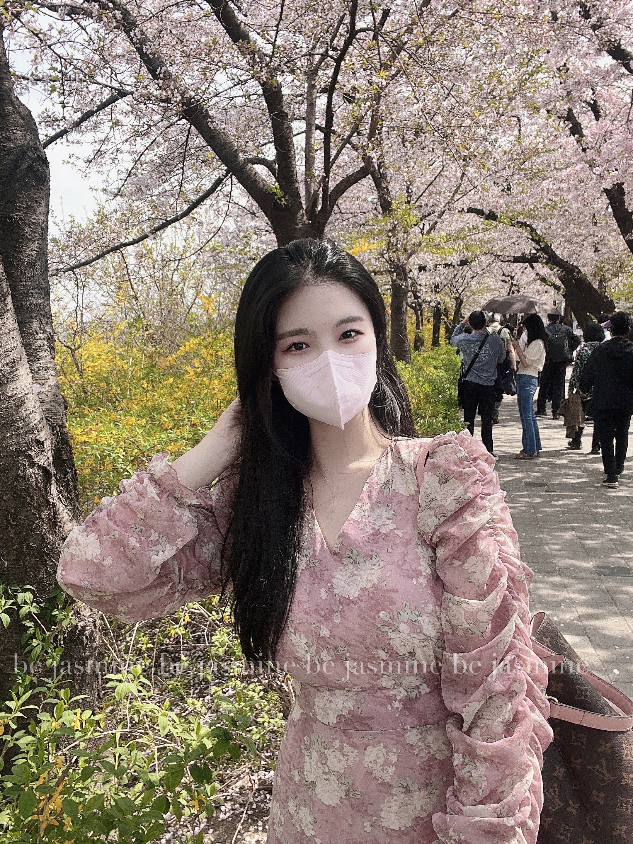 벚꽃 가든 쉬폰 롱 플라워 원피스 : 비자스민
