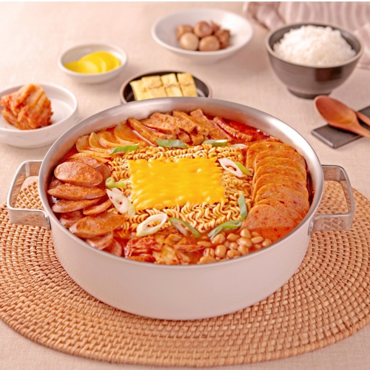 캠핑 의정부 송탄 통큰 부대찌개 1kg 밀키트 : 야나샵