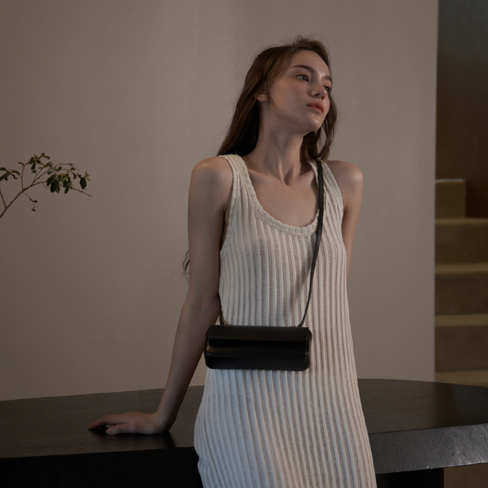 메종246 ROE MINI BAG CHOCO : MAISON 246