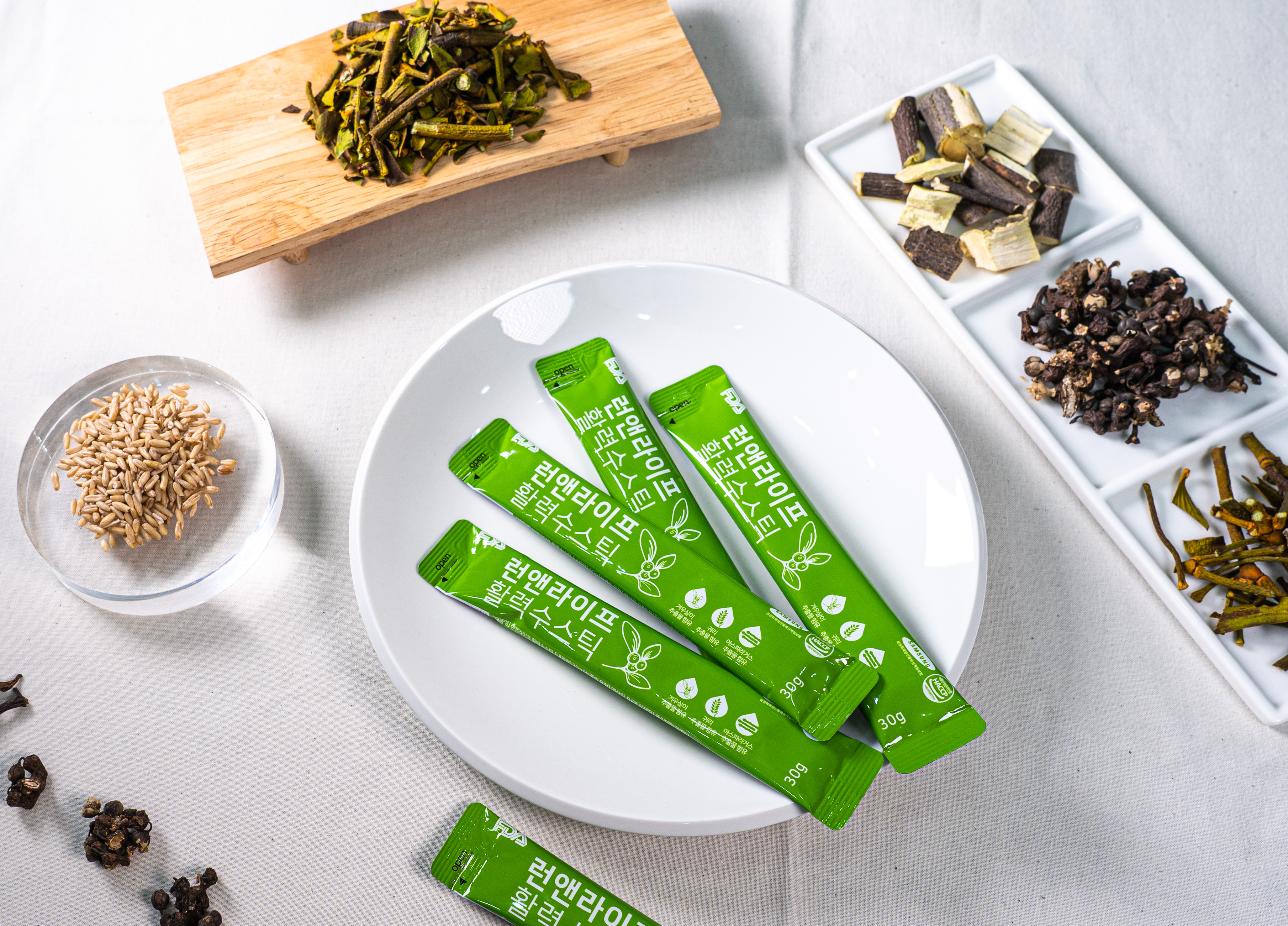 겨우살이 숙취해소제 런앤라이프 활력수스틱 음주전후 숙취음료 액상차 30g X 10포 : Brandless