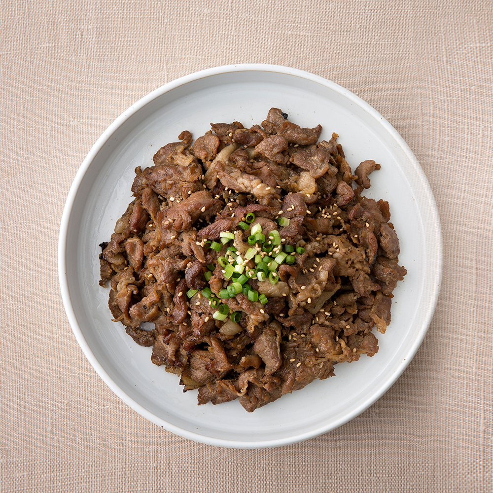 돼지고기제육볶음 석쇠불고기 두루치기 : 주 니 점 빵