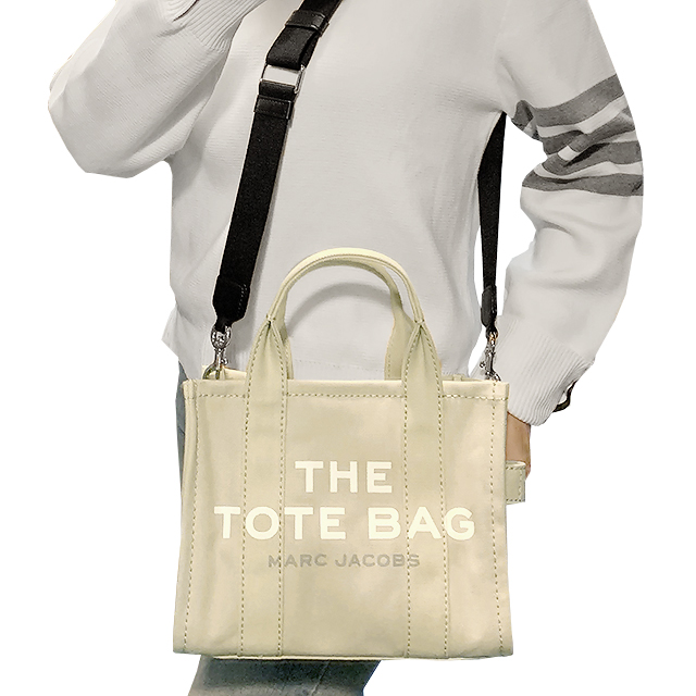 [압구정 더팩토리](당일) [MARC JACOBS] 마크 제이콥스 THE TOTE BAG 더 토트백 미니  베이지 (M0016493 260) : 압구정 더팩토리 명품편집샵