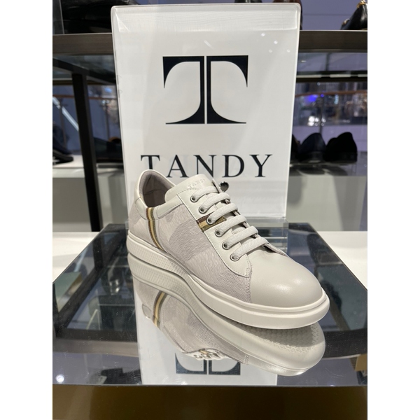 [현대백화점]탠디 (Tandy) 남성화 스니커즈 516475 C1320 아이보리 4Cm : 더현대닷컴
