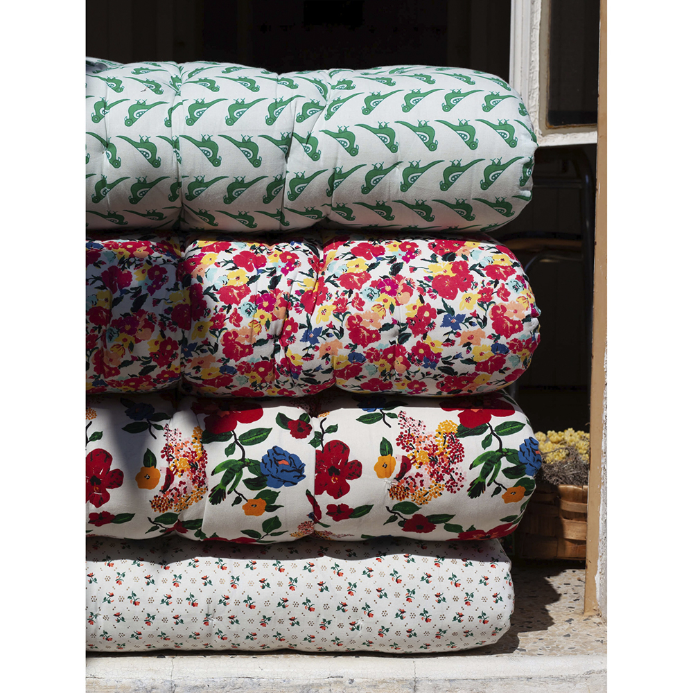 르쁘띠 루카스 Tibetan Flowers Reversible Quilt 퀼트 차렵이불 : 라곰맨션
