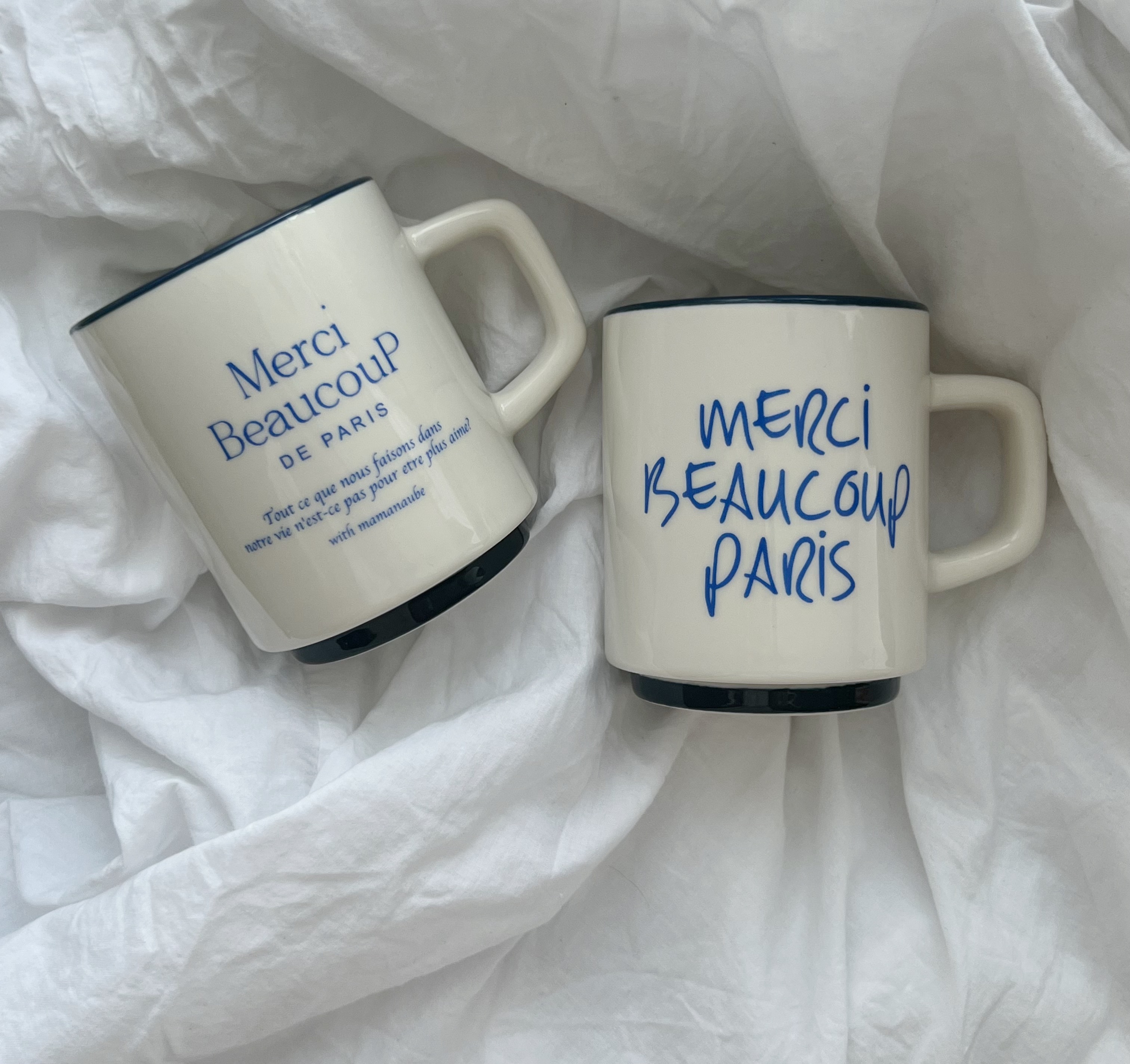 Merci beaucoup 블루라인 CUP (330ml) 메르시보꾸 레터링 머그컵 : 마망오브