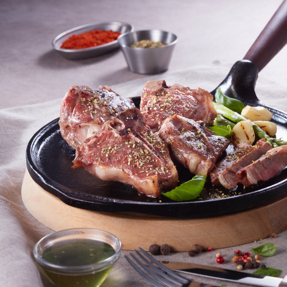 초램 프리미엄 양티본 냉동 300g+시즈닝2종 : 초램양고기