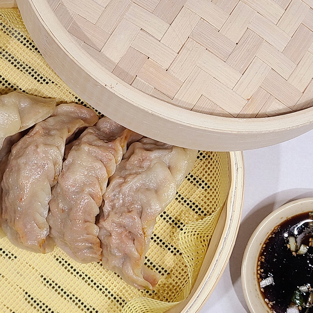 [50년 청주 육거리소문난만두] 수제 엄마 손 미친 핵폭탄 매운 김치 왕만두 맛집 택배 : 육거리소문난만두