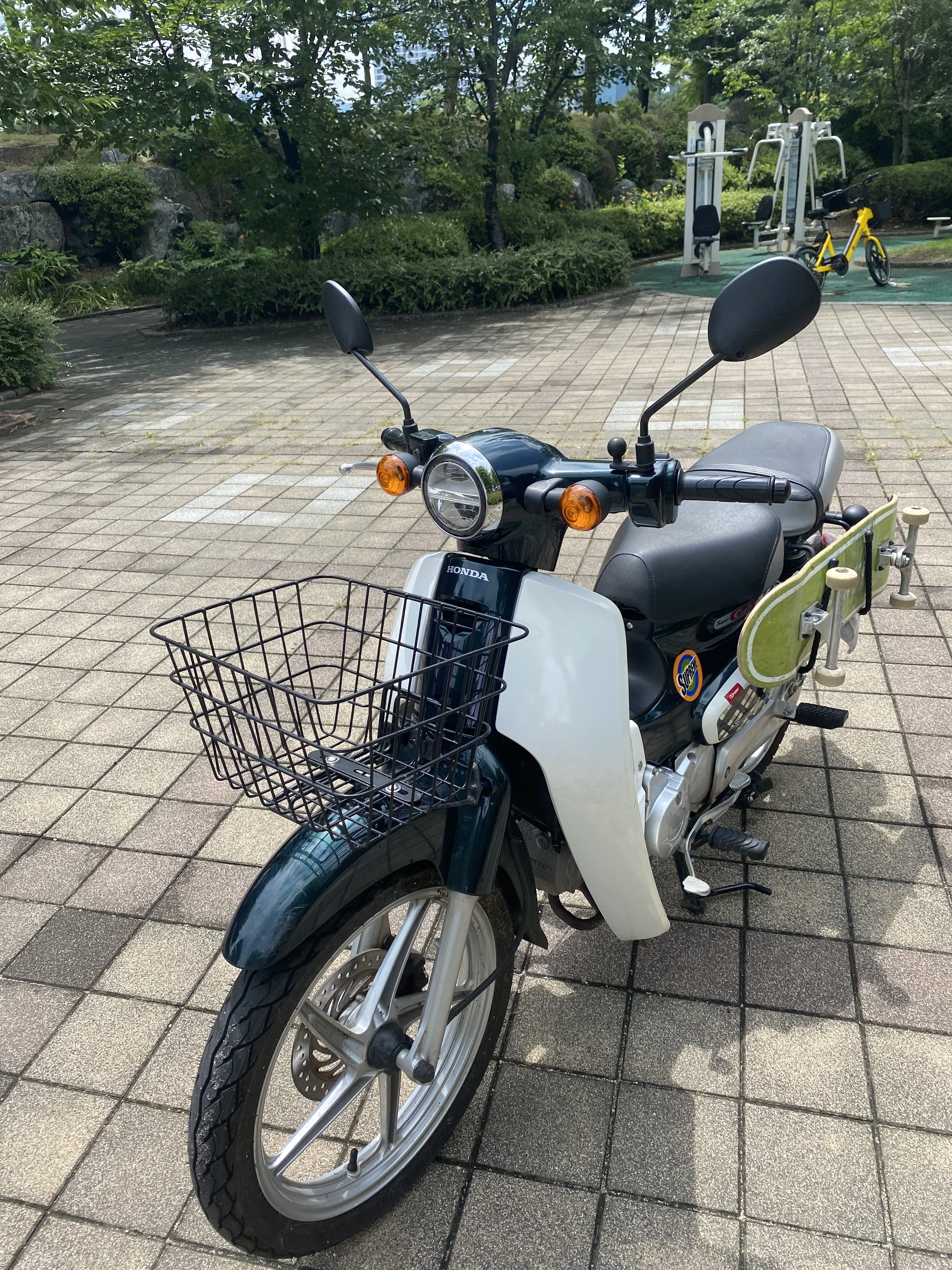 혼다 슈퍼커브 그린 2018년형 : Not For Sale
