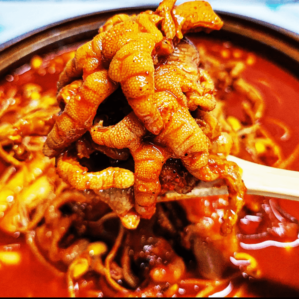 sos 국물무뼈닭발 국물통뼈닭발 직화구이 숯불닭발 맜잇게 매운 통벼,무뼈닭발 야식 술안주 : 기브코리아