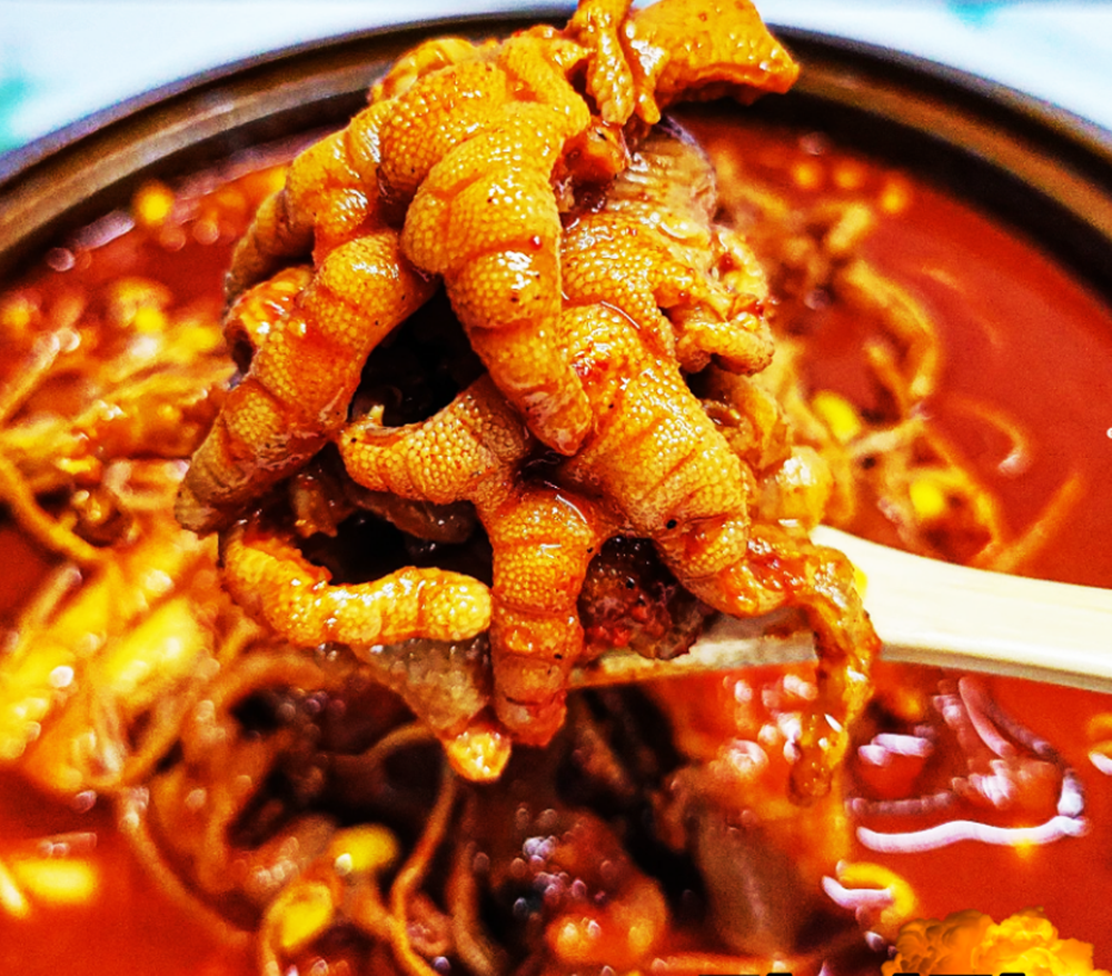 sos 국물무뼈닭발 국물통뼈닭발 직화구이 숯불닭발 맜잇게 매운 통벼,무뼈닭발 야식 술안주 : 기브코리아