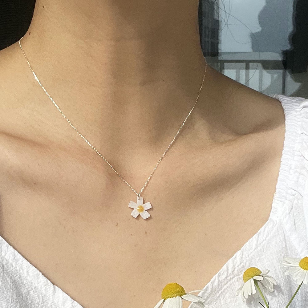 마가레트 플라워 실버 데일리 은 목걸이 : 다주드